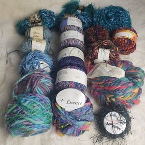 YARN LOT OF 19